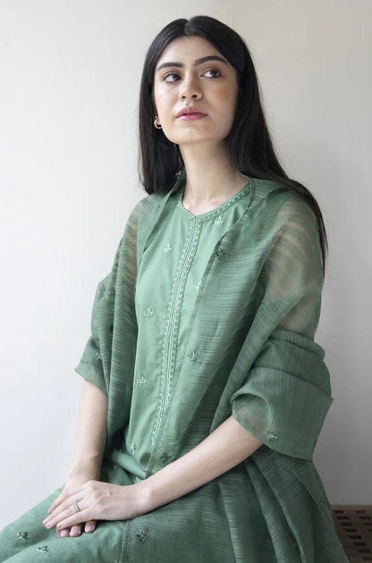3PC Lawn Embroidered Shirt With Organza Embroidered Dupatta
